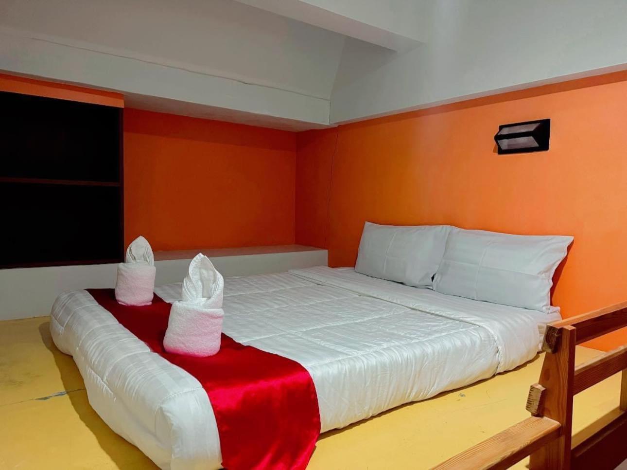 First And Frang Hotel - Koh Phangan Thongsala Εξωτερικό φωτογραφία